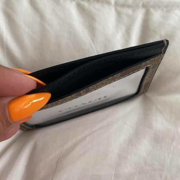 Coach | NWT Slim ID Card Case in Signature Canvas - Picture 4 of 7